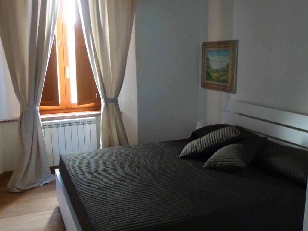 Apartamento Mattimamihouse Montepescali Habitación foto
