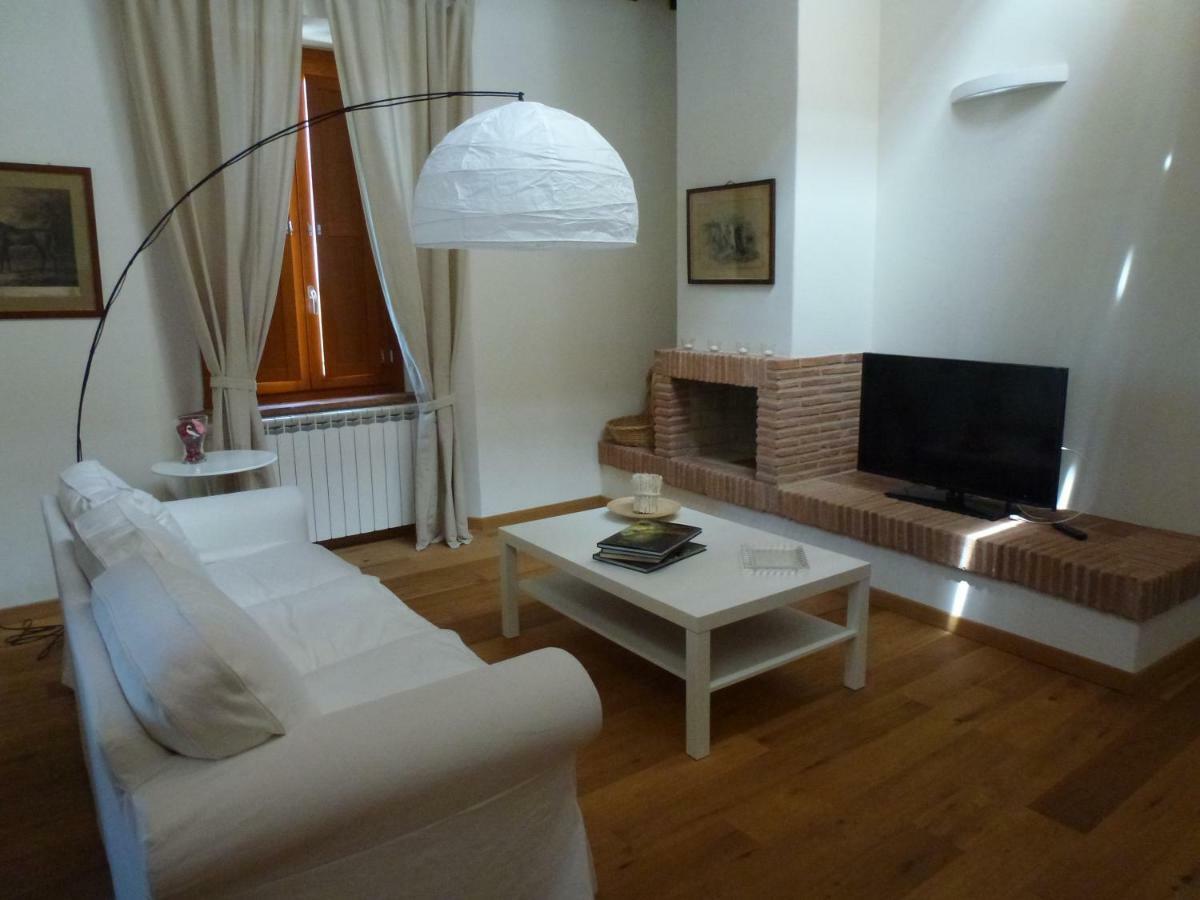 Apartamento Mattimamihouse Montepescali Exterior foto